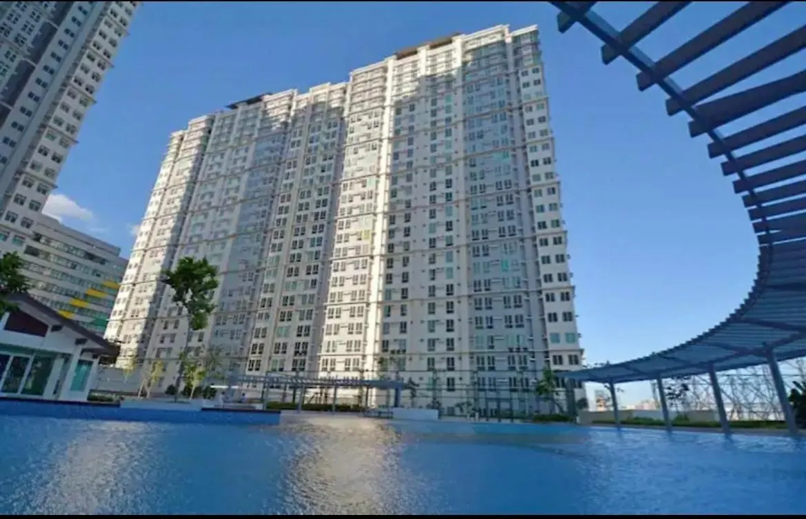 San Lorenzo Place Condo Tower 1 & 2 Bedrooms Makati City